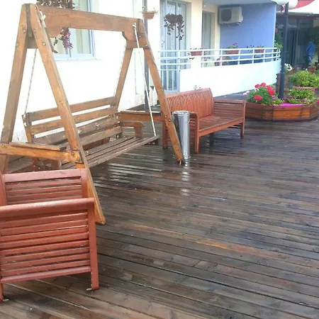 Plaza 1 Bedroom 63 M アパート