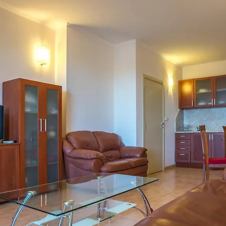 Plaza 1 Bedroom 63 M ساني بيتش