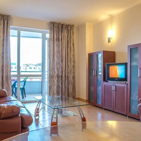 شقة Plaza 1 Bedroom 63 M *